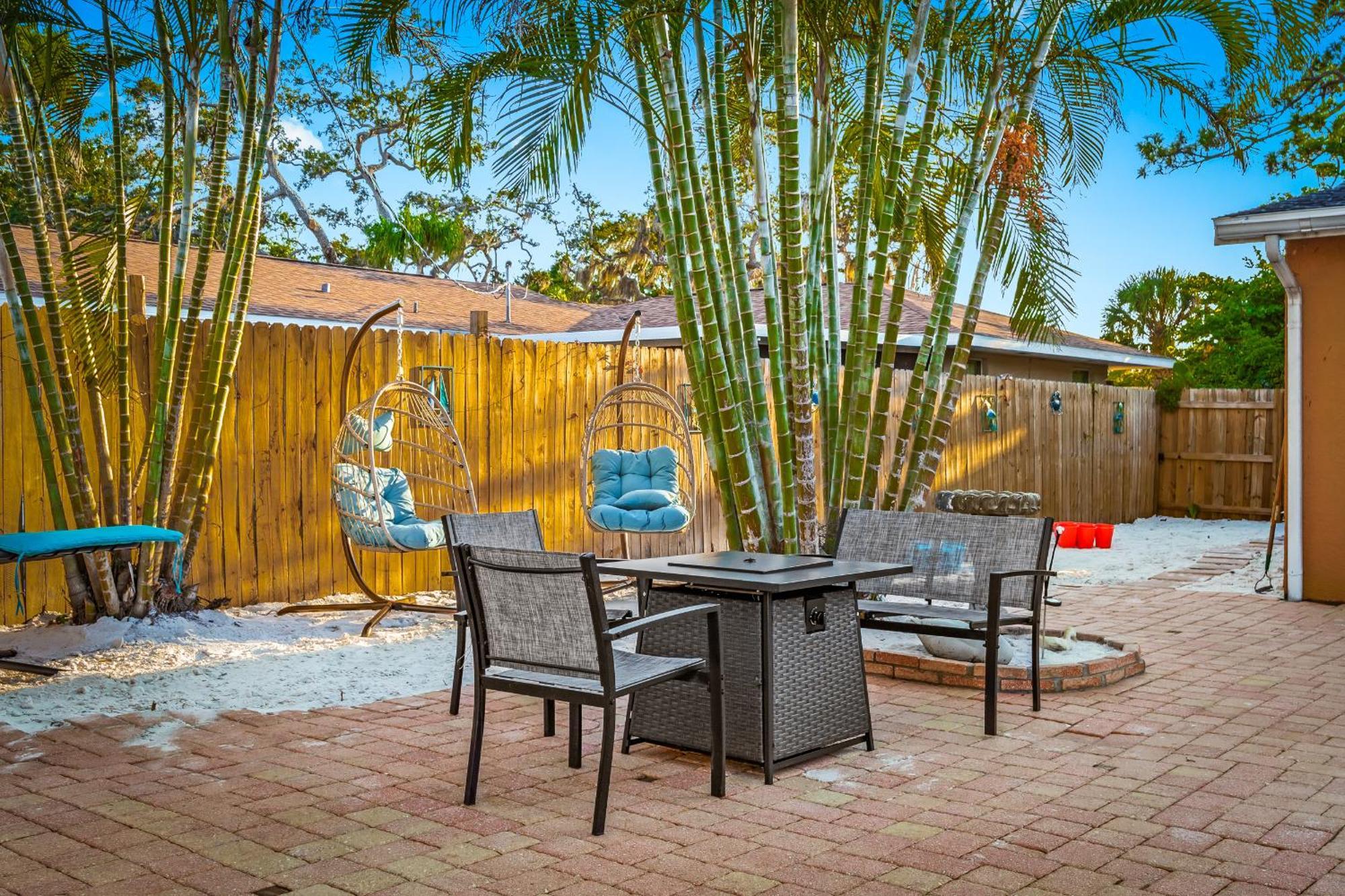 Coastal Villa W Amazing Courtyard - Splash Pad! Sarasota Exterior foto